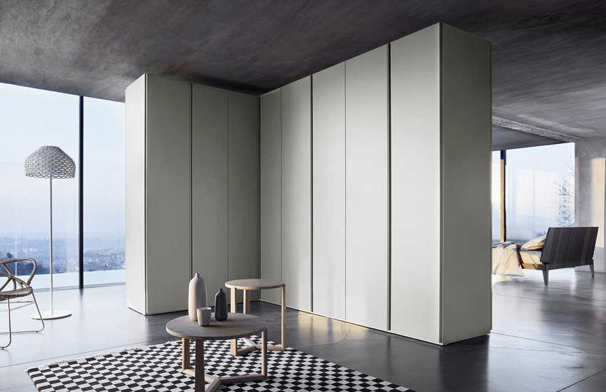 hinged door closet system